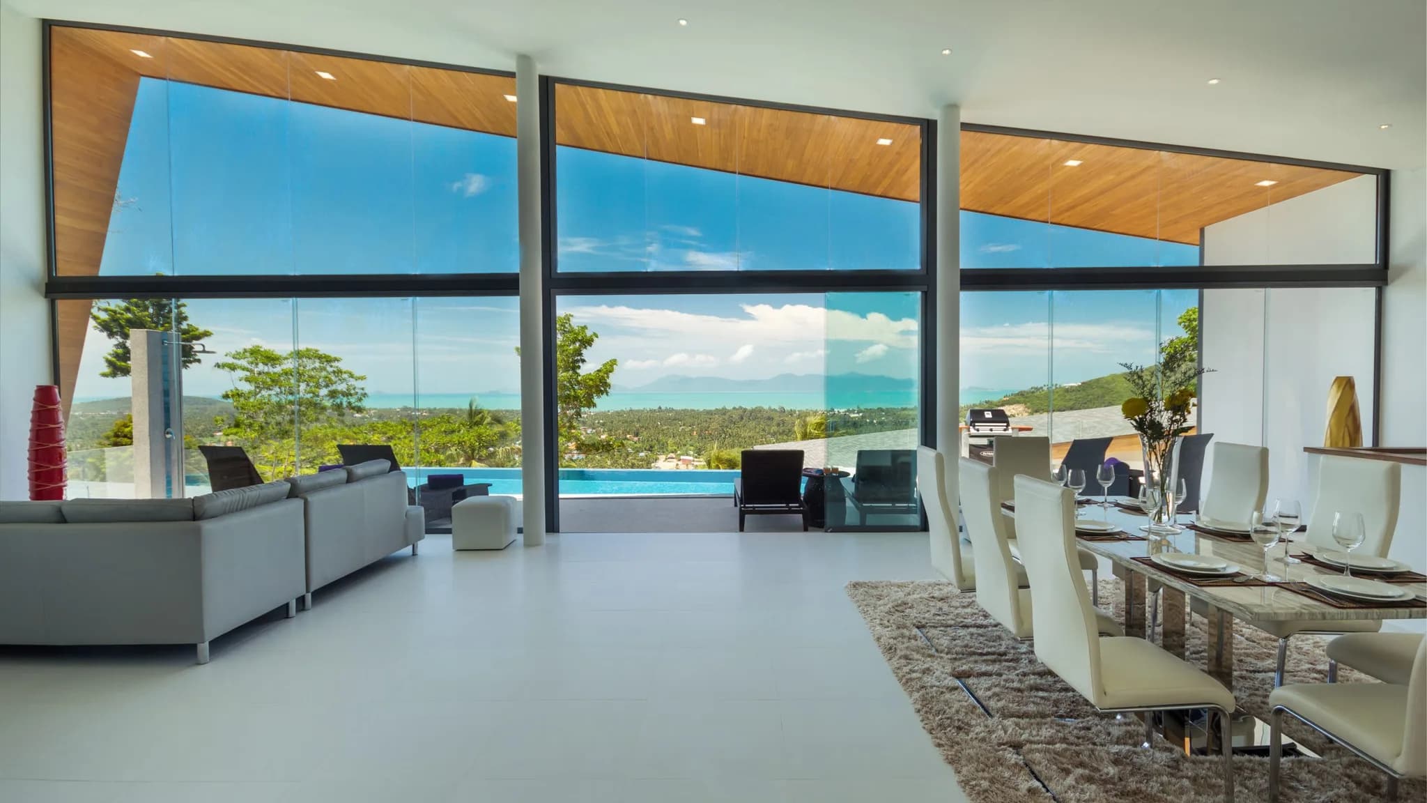 Modern villa with 4 bedrooms and sea view in Maenam – VIL0333 — view 1