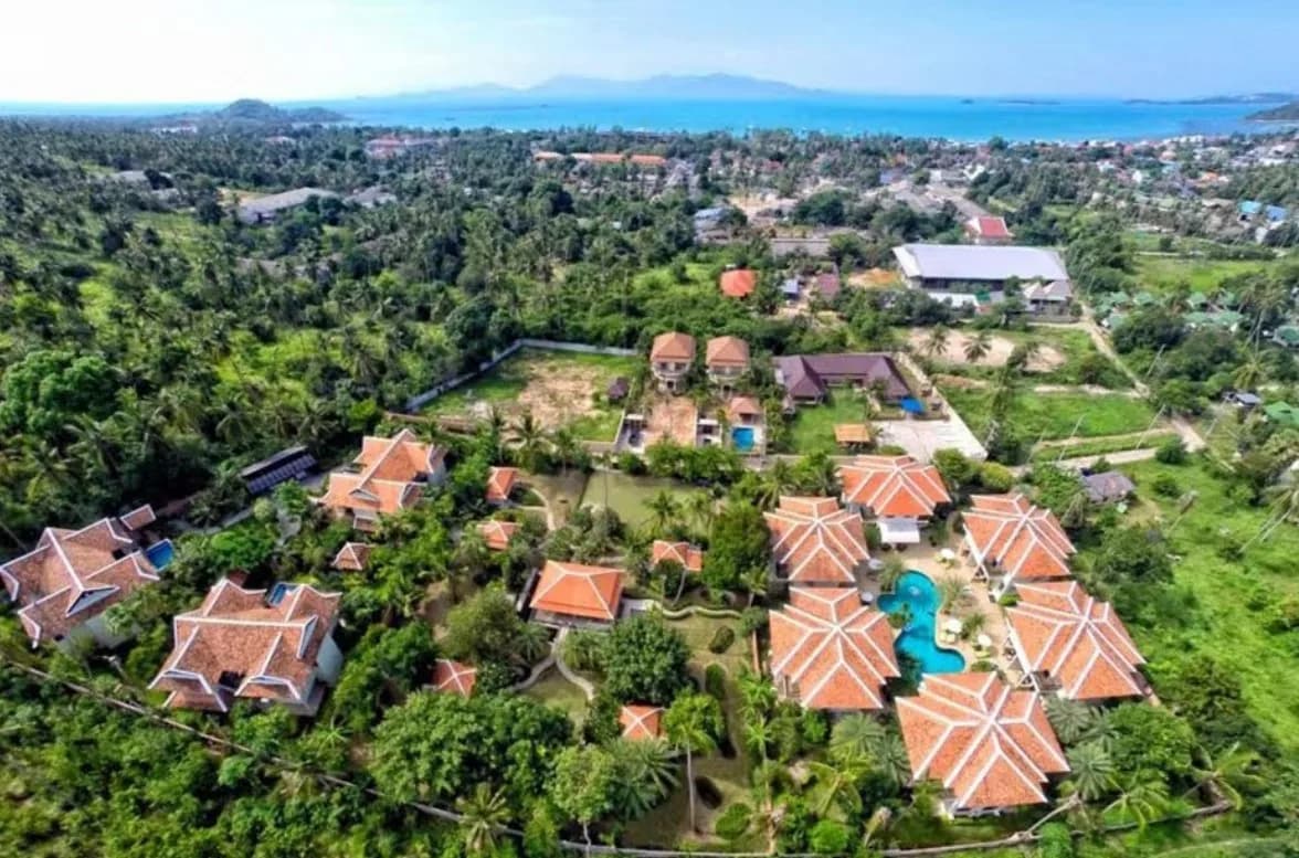 Business opportunity – resort with 10 villas a short walk from Bophut beach – VIL0419 — view 1