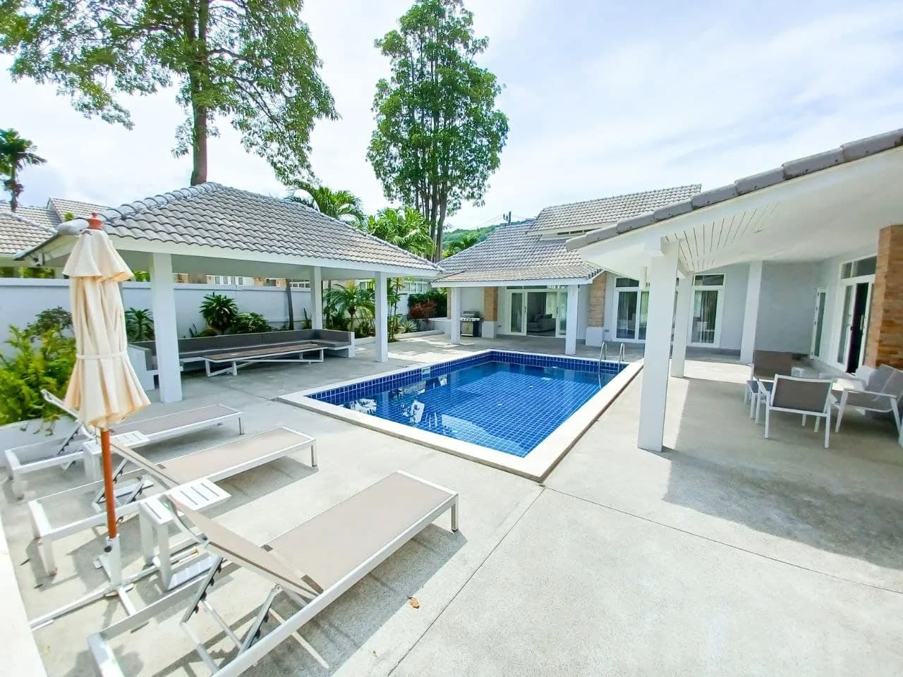 Bali style 2 bedroom villa with a private pool in a prime location – VIL0449 — thumbnail 3