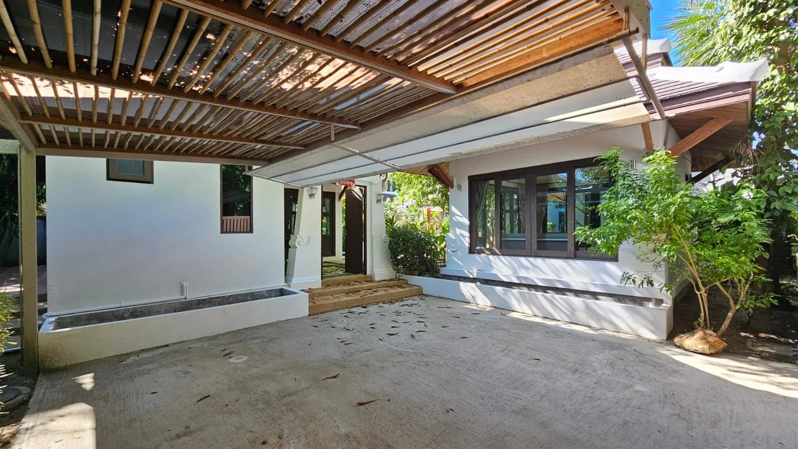 3 Bedroom villa in Balinese style with a private pool 100 meters from the beach – VIL0621 — thumbnail 3