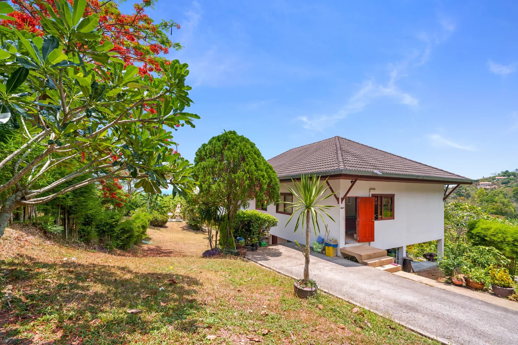 3 Bedroom villa on a large plot in Bang Makham – VIL0636 — view 1