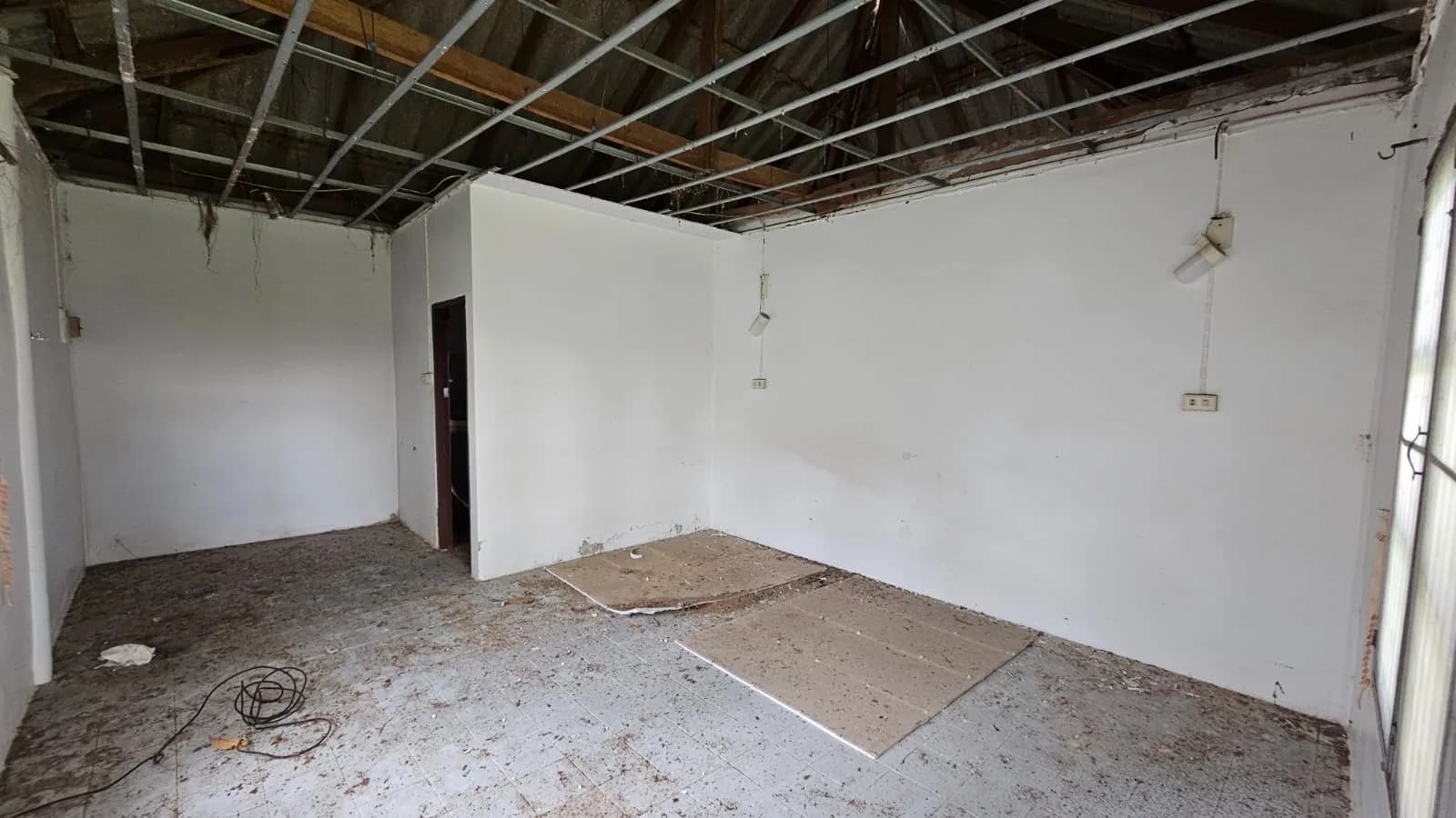 Business opportunity: bungalows for renovation a short walk from Lamai beach – VIL0652 — thumbnail 3