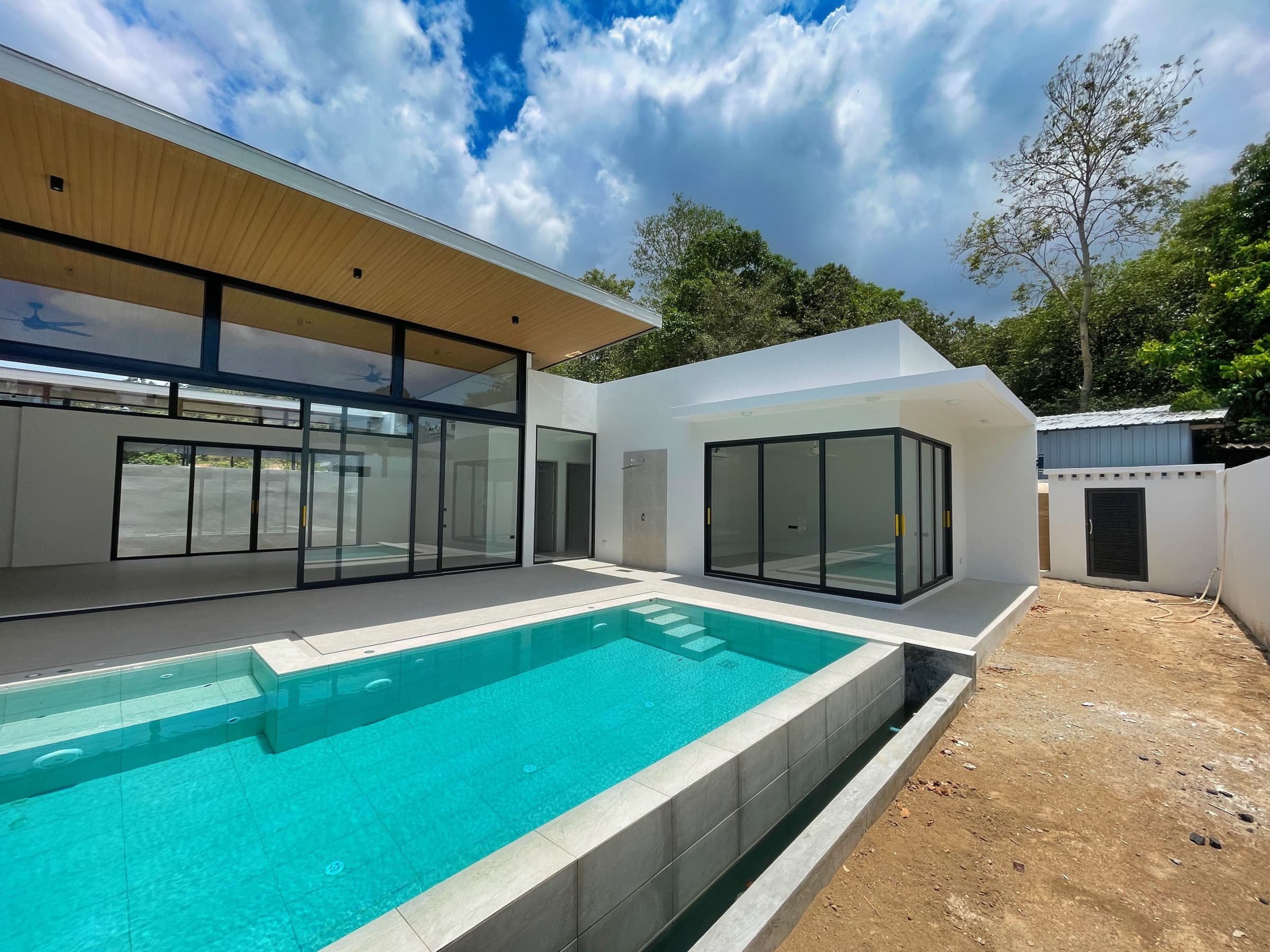 Newly built 3 bedroom villa in a high demand location – VIL0604