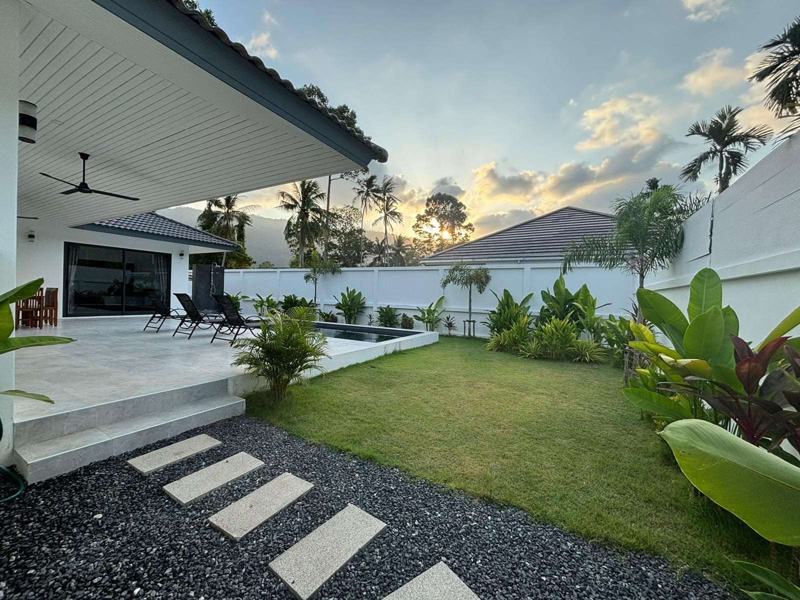 3 bedroom villa with a pool in Lamai – VIL0465