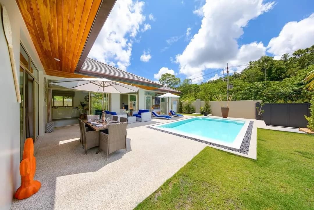 Modern 3 bedroom private pool villa for sale in a quite area of Lamai-VIL0009 — view 1