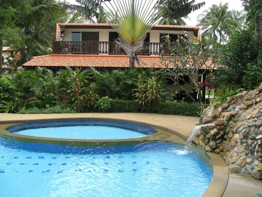 3.5 bedroom villa with a shared pool within 30 m from the beach-VIL0057 — view 1