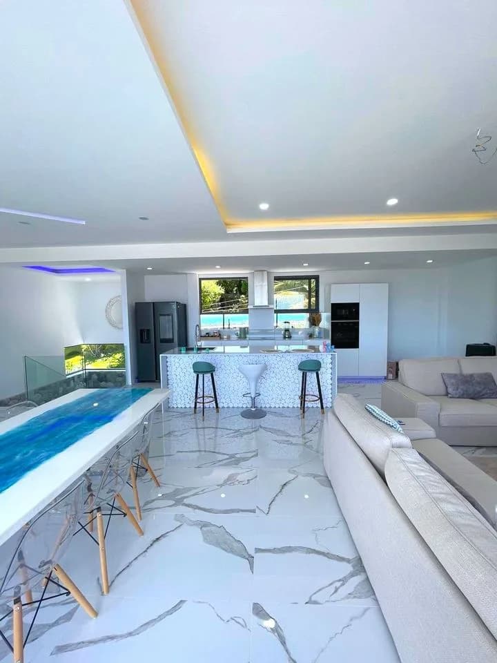 Nice & modern newly built 4 bedroom villa with amazing sea & sunrise views in Chaweng-VIL0118 — view 1