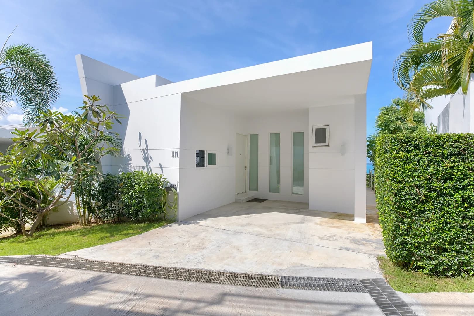 Dazzling 3 bedroom villa with stunning sea & sunset views in Bang Rak – VIL0183 — view 1