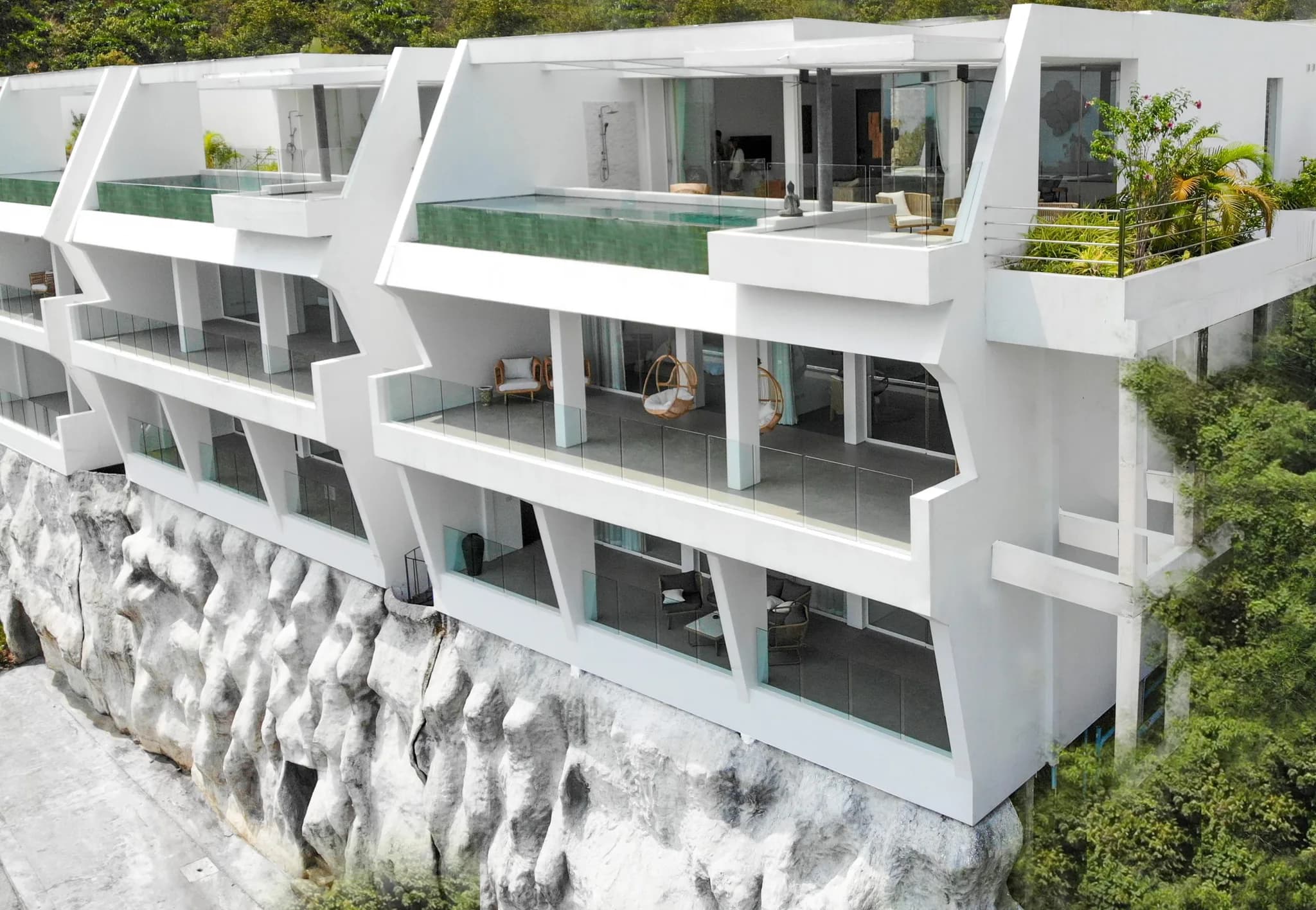 Superb 4 bedroom villa in a central part of Samui with a breathtaking sea view – VIL0214