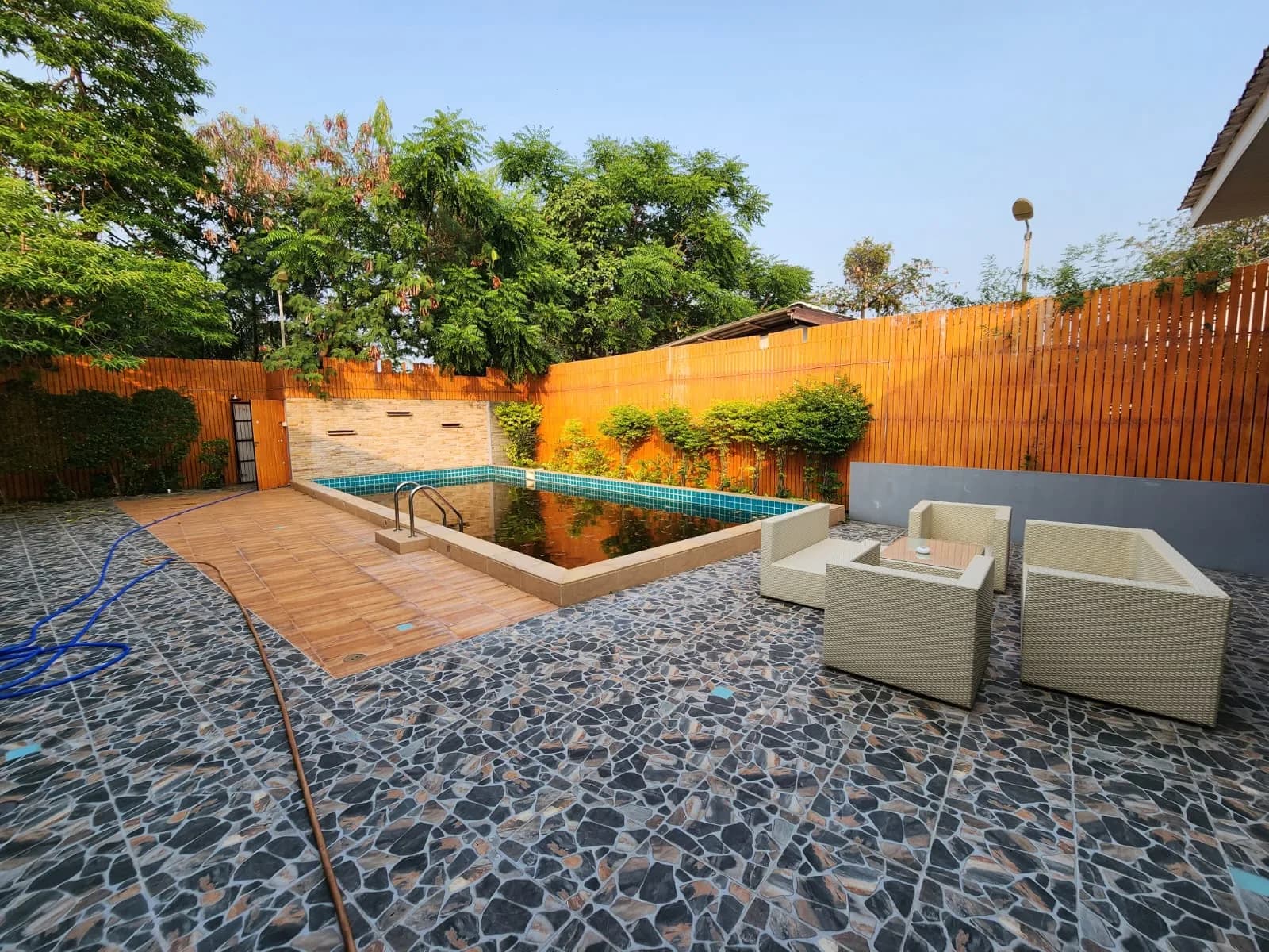 6 bedroom villa with a pool in Chaweng 7 minute drive to the beach – VIL0222