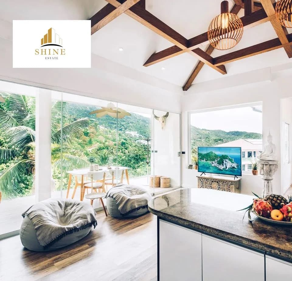 Centrally located building with three 2 bedroom apartments for sale – VIL0236