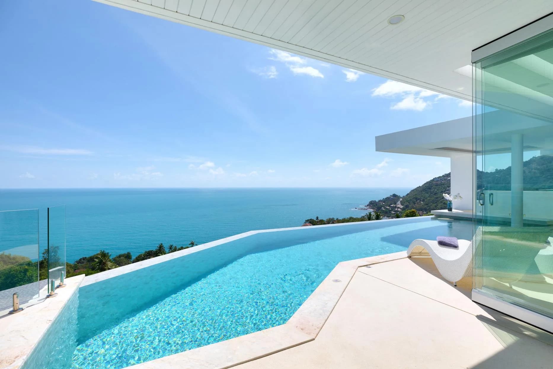 4 bedroom private pool villa with WOW factor sea views – VIL0262