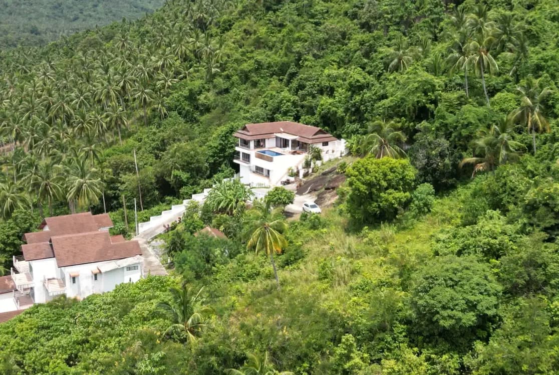 4 bedroom private pool villa with sea and mountain views in Maenam – VIL0435 — view 1