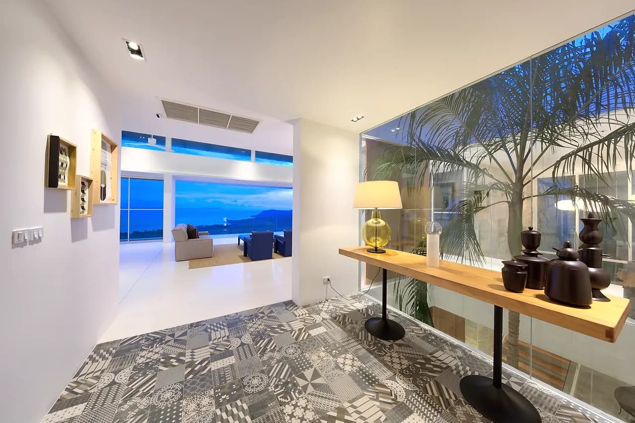 Unique huge modern villa on a large plot with stunning sea views in Thong Krut – VIL0467 — thumbnail 3