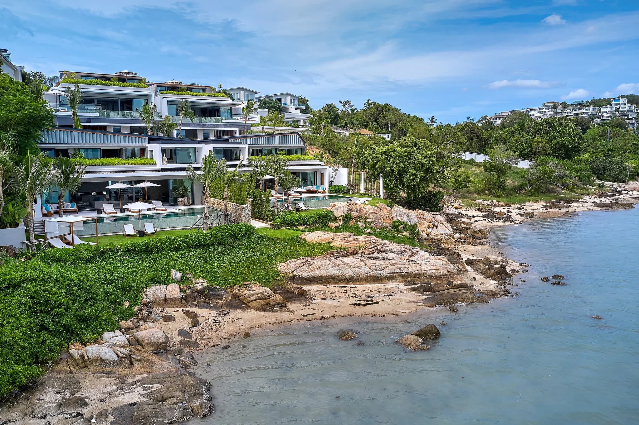 Exclusive estate of four beachfront villas in Plai Laem area – VIL0518 — vignette 2