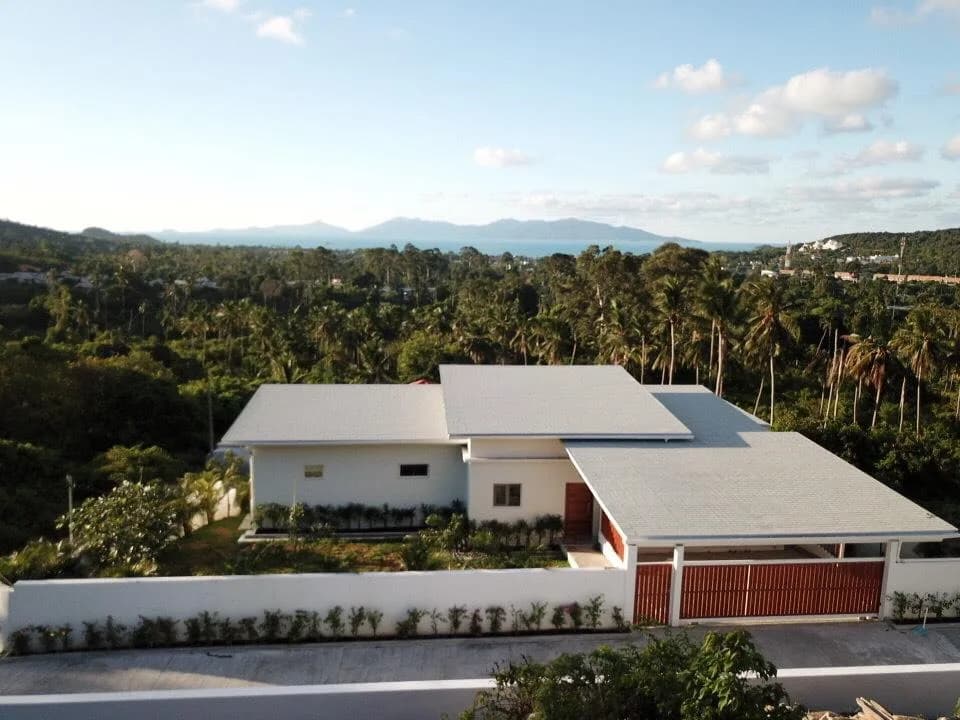 Elegant 3 bedroom villa with sea views and easy access in prime location – VIL0559 — view 1