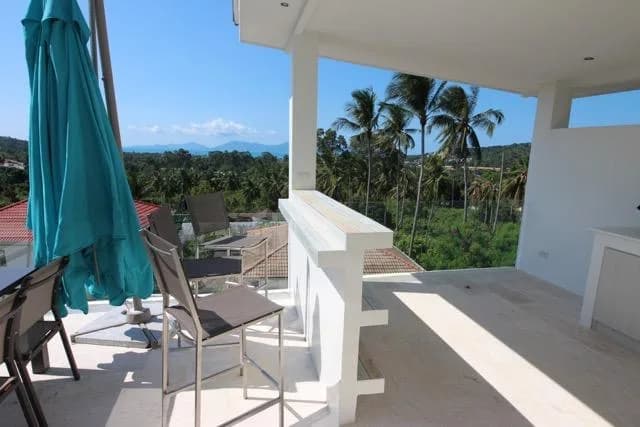 Elegant 3 bedroom villa with sea views and easy access in prime location – VIL0559 — thumbnail 3