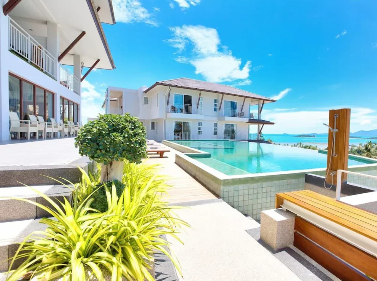 1 bedroom sea view apartment in the prime location – VIL0591 — vue 1
