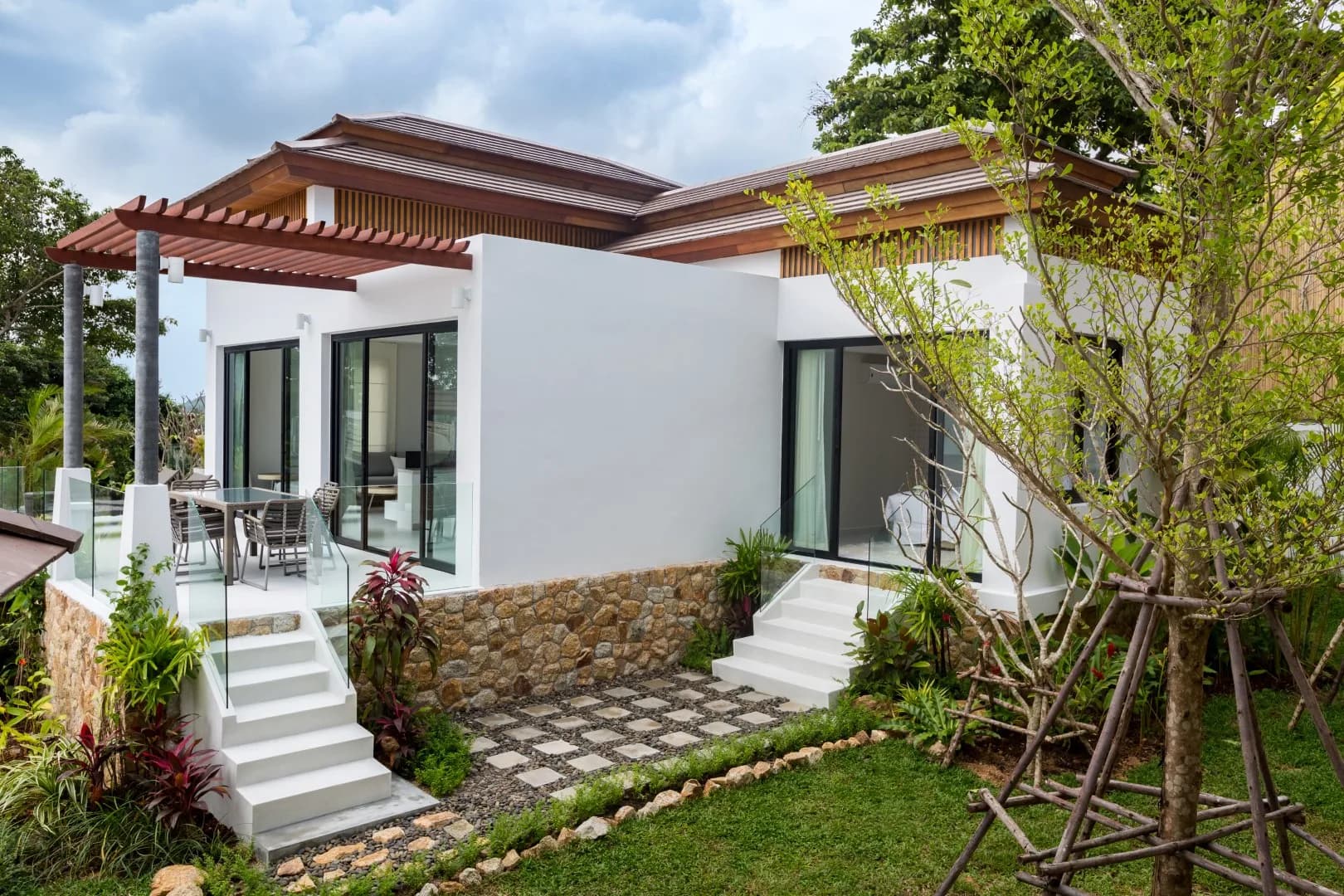 2 bedroom villa with a sea view walking distance to the beach – VIL0616 — thumbnail 2