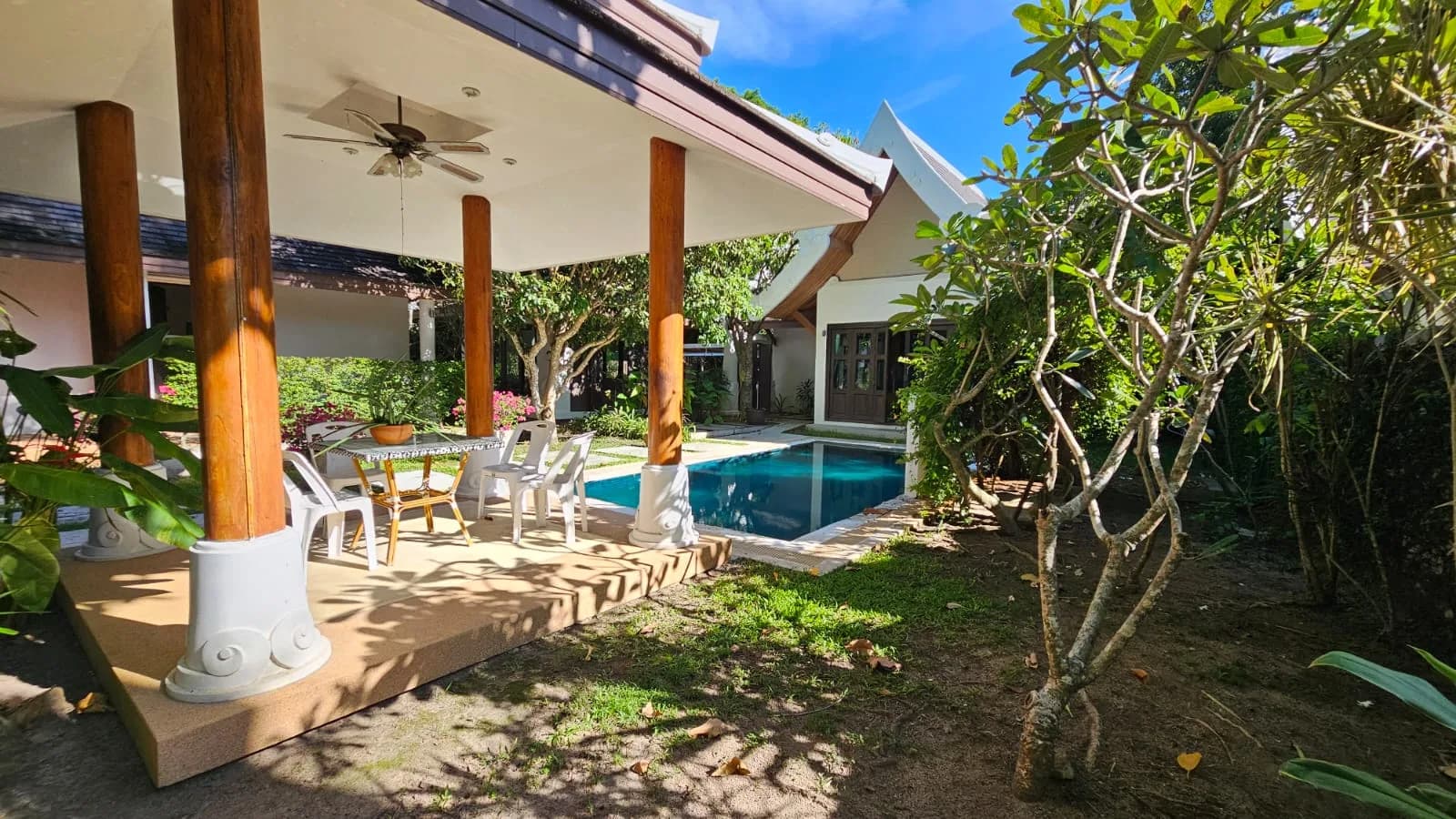 3 Bedroom villa in Balinese style with a private pool 100 meters from the beach – VIL0621