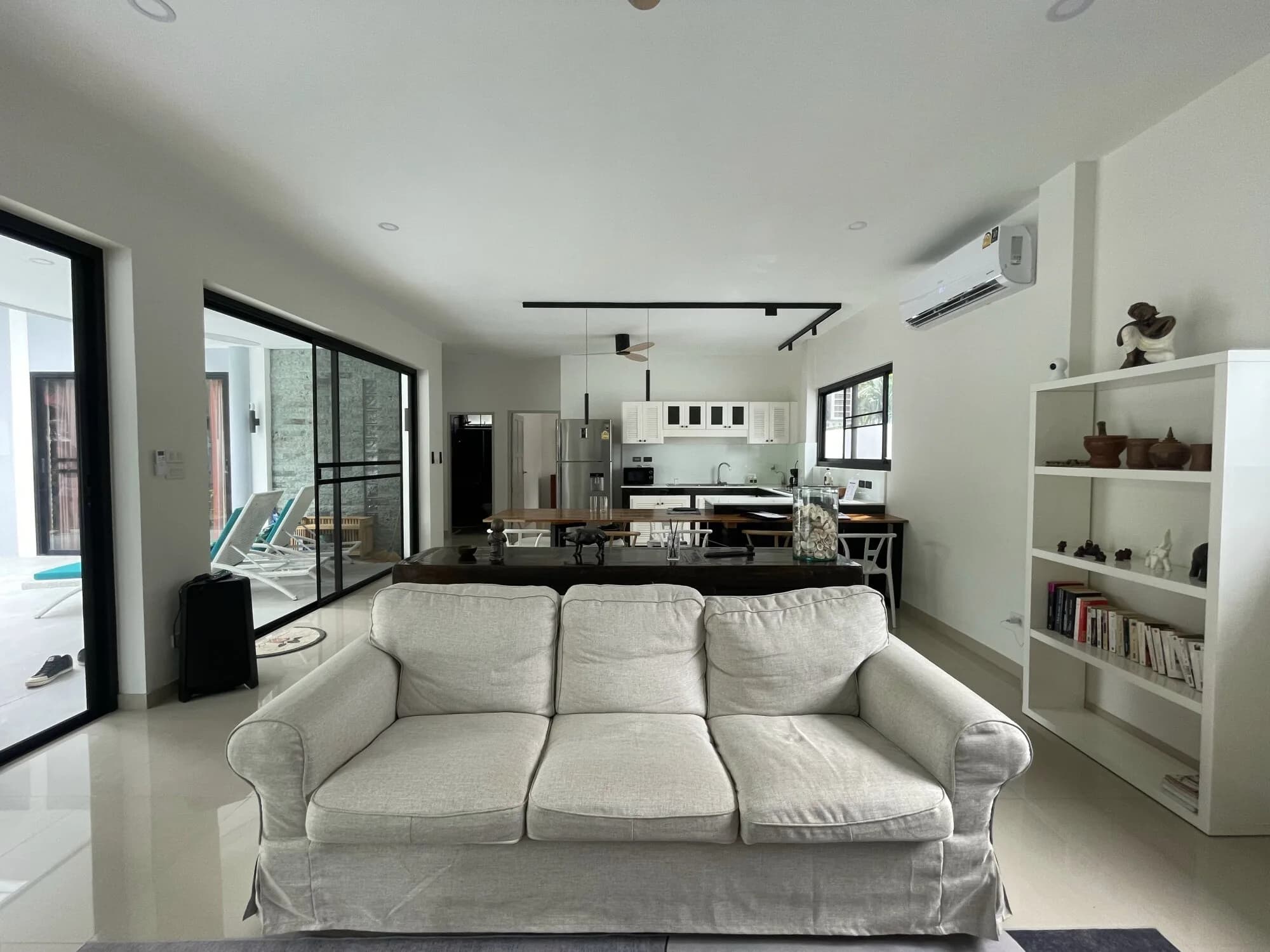 Recently renovated 4 bedroom villa with a pool in Lamai close to International schools – VIL0642 — thumbnail 6