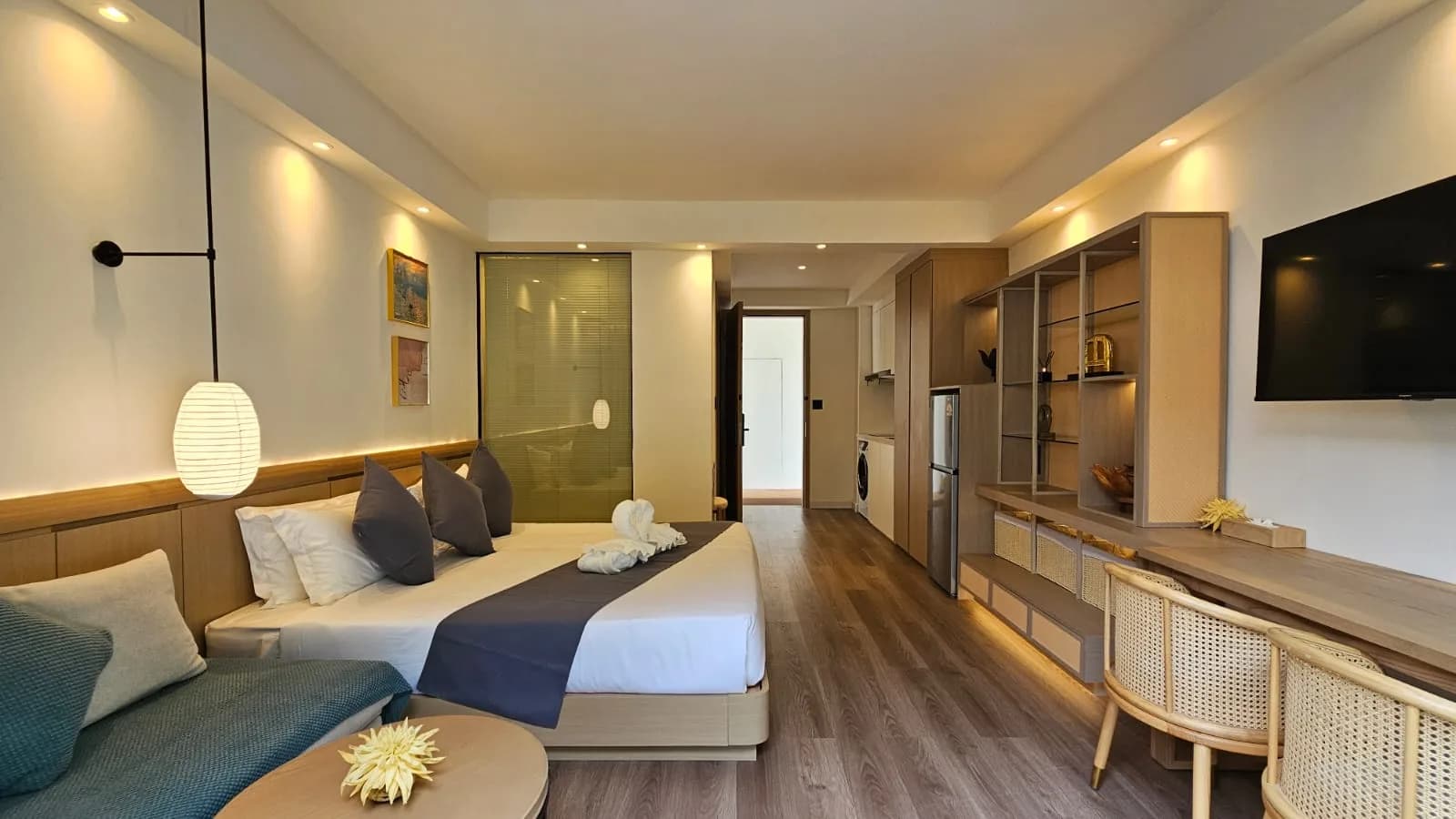 One and two bedroom apartments in a beachfront condominium in Bangrak – VIL0646 — vignette 4