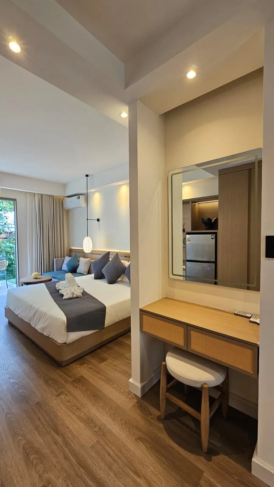 One and two bedroom apartments in a beachfront condominium in Bangrak – VIL0646 — vignette 6