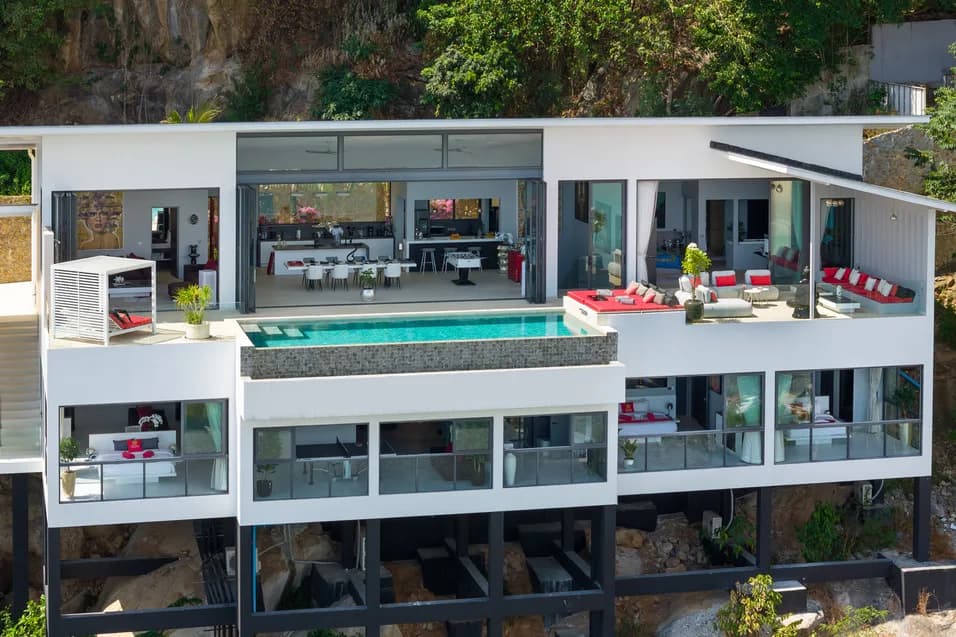 Luxury 4 bedroom villa with mesmerizing sea views in Samui – VIL0661