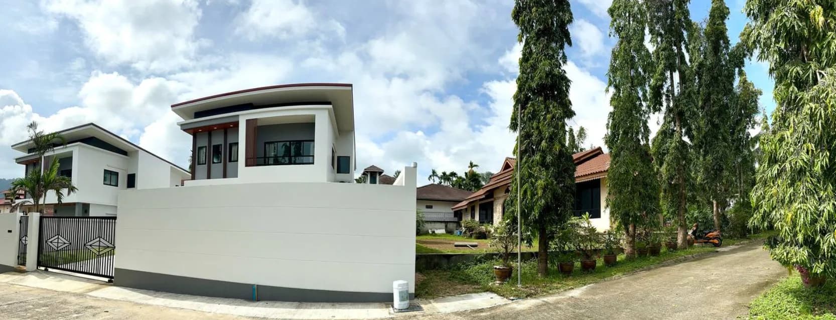 Renovated 4 Bedroom villa with a private and shared pool in Chaweng – VIL0676 — vignette 3