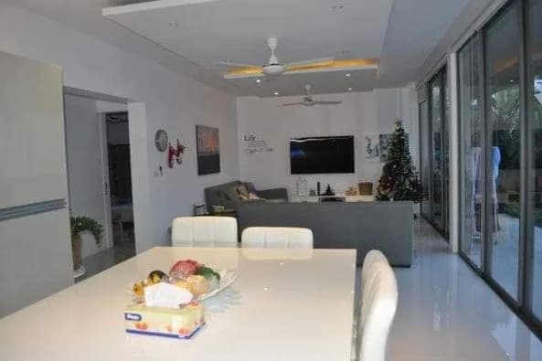 3 bedroom very good construction villa Bophut — view 1