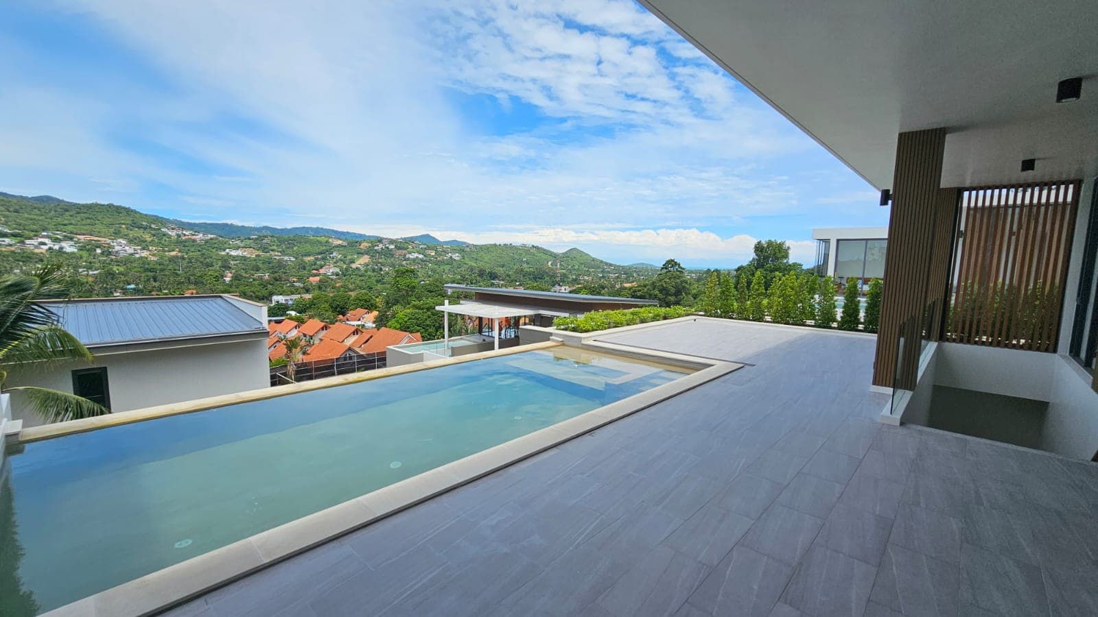 Newly built 3 bedroom villa with charming hills views in the central location – VIL0575