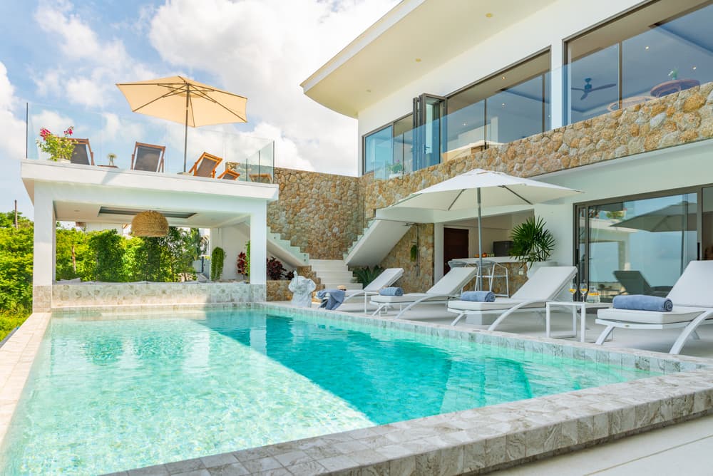 5 bedroom villa with beautiful sea views in prime location – VIL0585